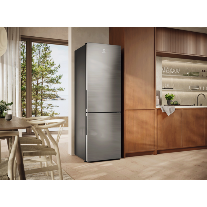 Electrolux - Freistehendes Kühl- und Gefriergerät - SB330NICN