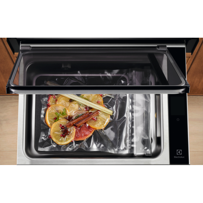 Electrolux - Integrated Vacuum Sealer - VAC140PLV