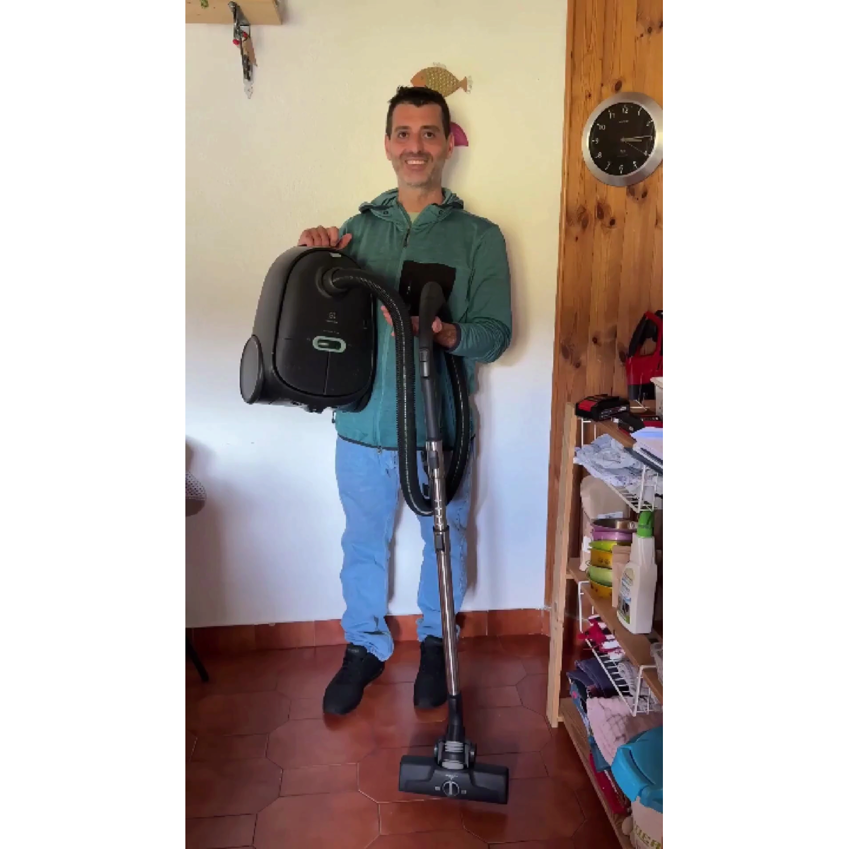 Electrolux - Staubsauger - EB61C2GRN