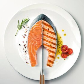 Escalope de saumon fraîchement poêlée