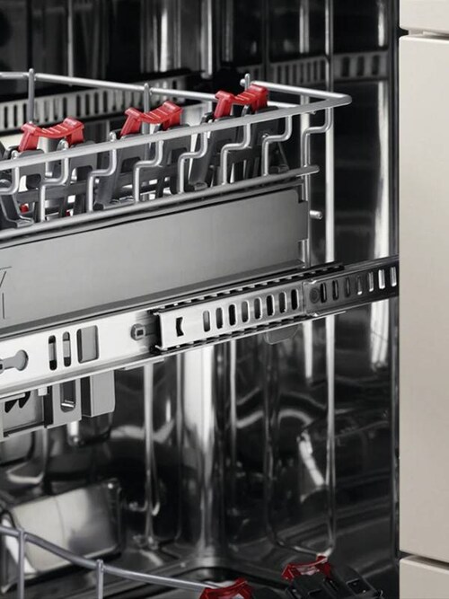 Geschirrkorbschienen des Electrolux Geschirrspülers