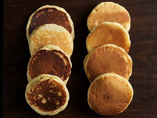Confronto tra pancake cotti in modi diversi, una volta con e senza SenseFry