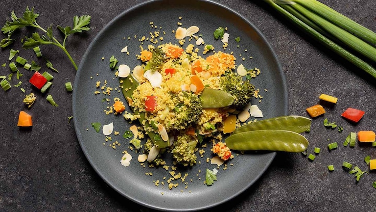 Couscous su un piatto
